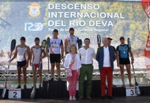 Walter Bouzán y Alberto Llera triunfan en el Deva